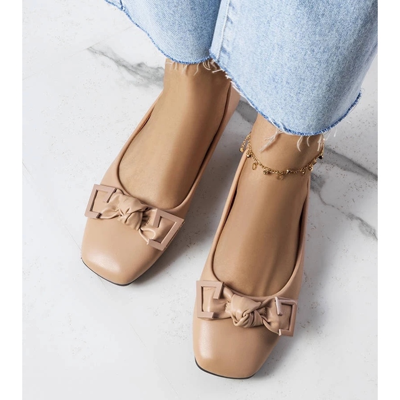 D/GMR Beige ballerinas with a bow from Tabitha 2