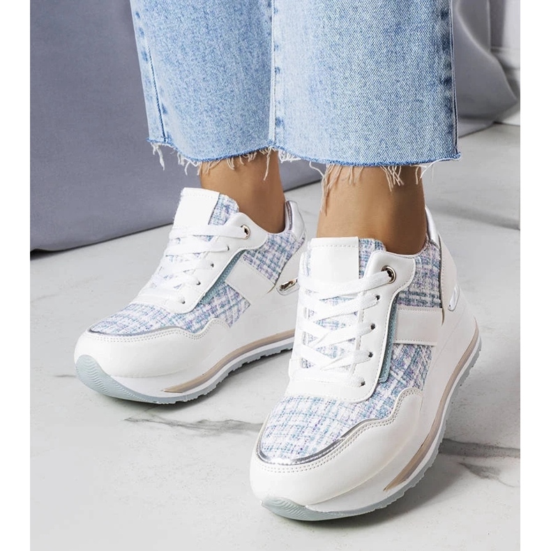 D/GMR White sneakers with decorative Krystal inserts 1