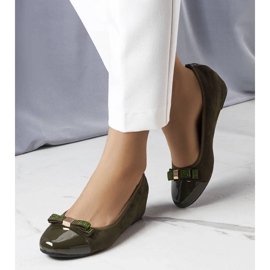 D/GMR Green ballerinas with an indoor wedge from Cailot 1