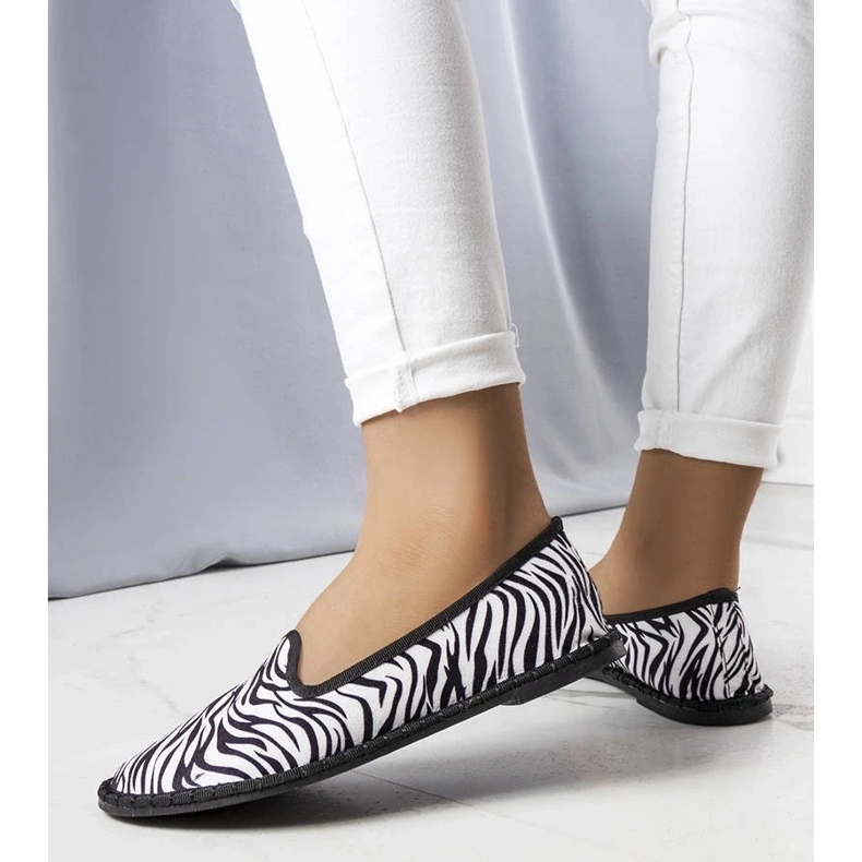 D/GMR Animal print ballerinas from Ermengardi black 1