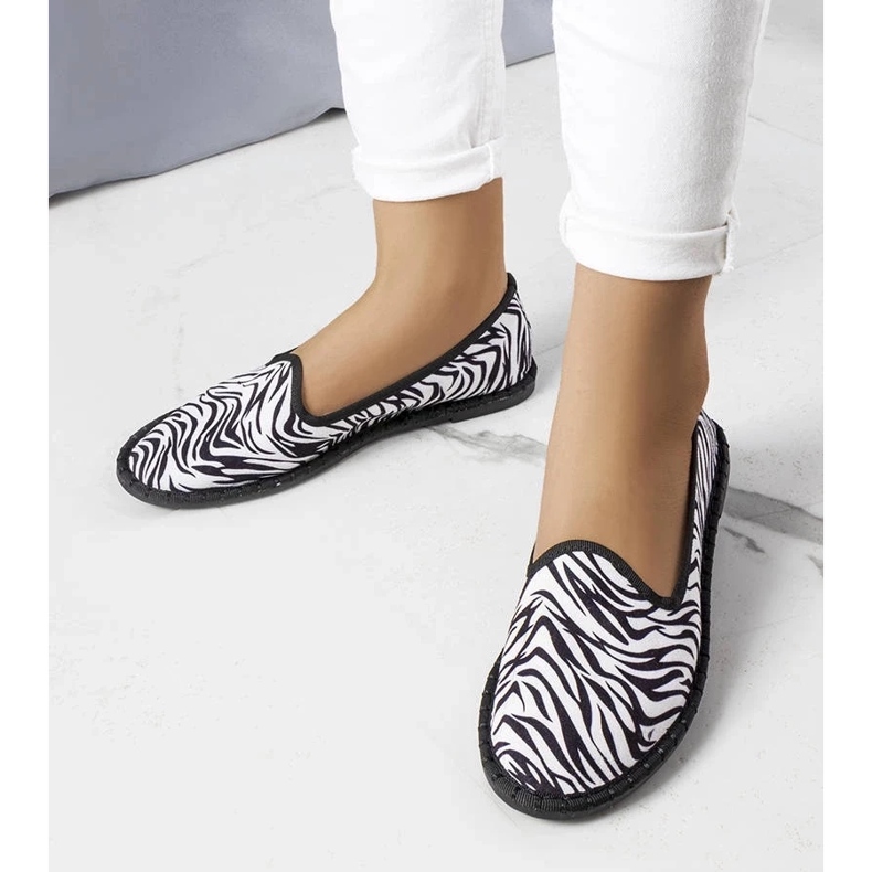 D/GMR Animal print ballerinas from Ermengardi black 2