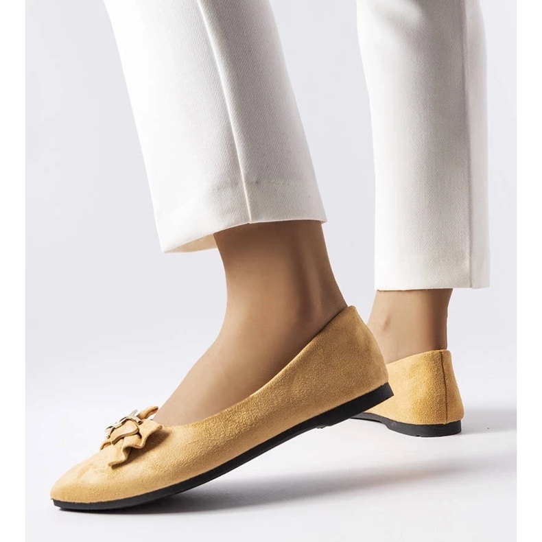 D/GMR Jetté beige pointy toe ballerinas 2