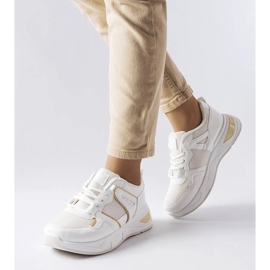 D/GMR White sneakers made of combined materials from Caya 1