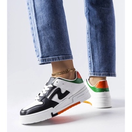 D/GMR Black and white boots with a thicker sole from Harter 2