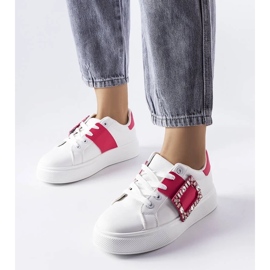 D/GMR White sneakers decorated with a pink Ike buckle 1