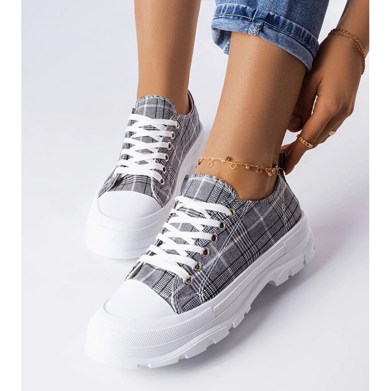 D/GMR Gray checked sneakers from McKeylor grey 2