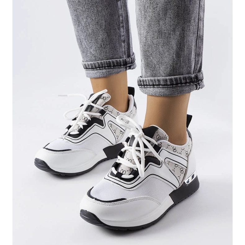 D/GMR White sneakers with gold elements from Bedord 1