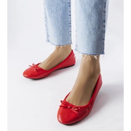 D/GMR Red ballerinas with a bow from Vaillancour 1