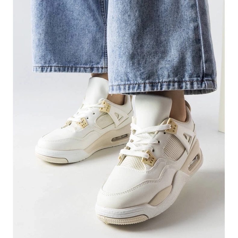 D/GMR Beige sneakers made of combined materials from Malas 1