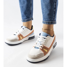 D/GMR Colorful sports sneakers from Willson white 1 D/GMR Colorful sports sneakers from Willson white 1