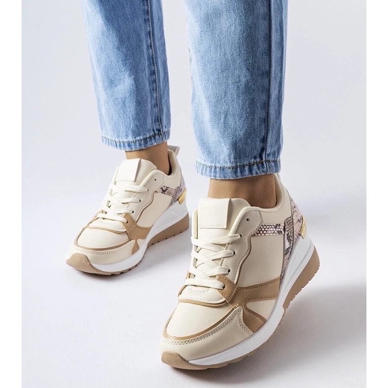 D/GMR Beige wedge sneakers from Leopoldo 2