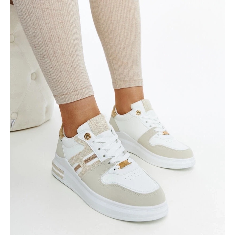 D/GMR White and beige sneakers on the Negisti platform 1