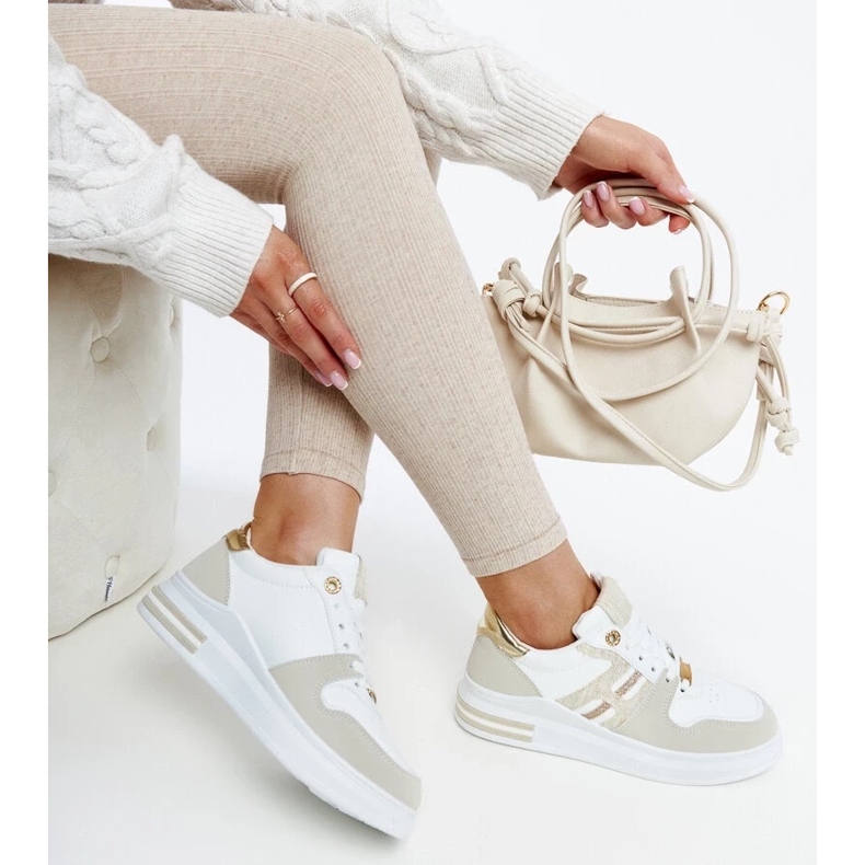 D/GMR White and beige sneakers on the Negisti platform 2