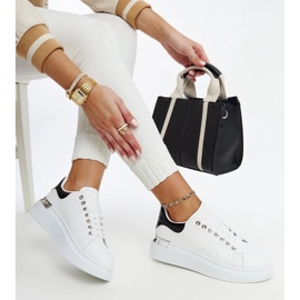 D/GMR White sports shoes with a black Meriana insert 1