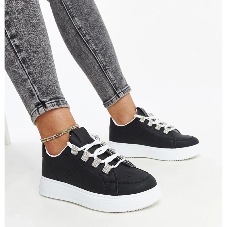 D/GMR Walida black sneakers with a thick sole 1