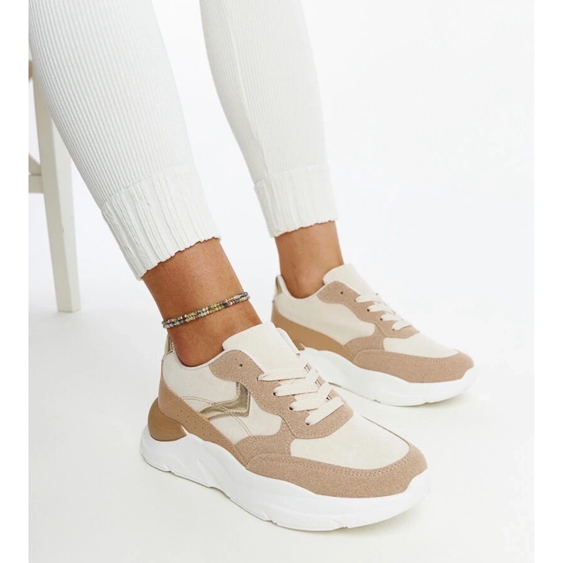 D/GMR Brown sneakers on the Nereida platform 2