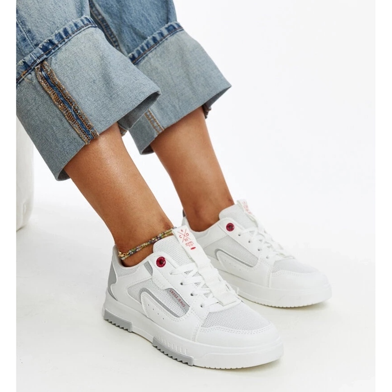 White women's Cross Jeans sneakers 1