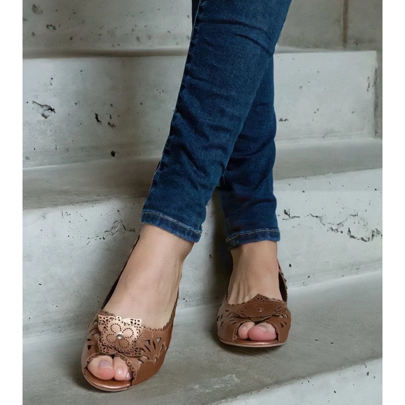 D/CEO Lore gold openwork ballet flats with open toe golden 1