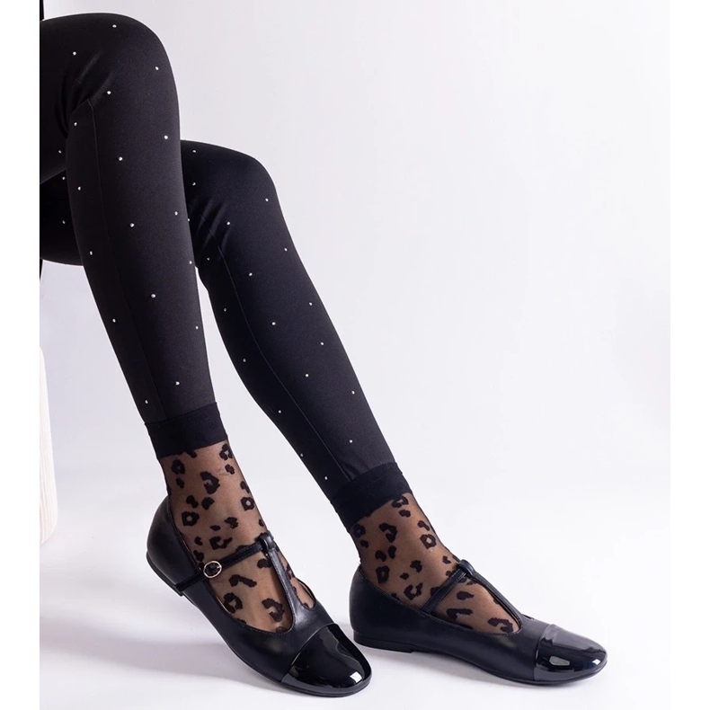 D/CEO Black ballet flats with a patent toe, fastened with a Gloriana buckle 2