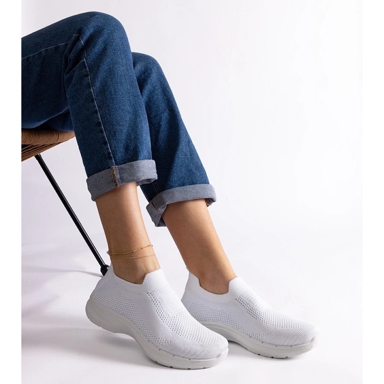 D/CEO Mora white slip-on sports sneakers 2