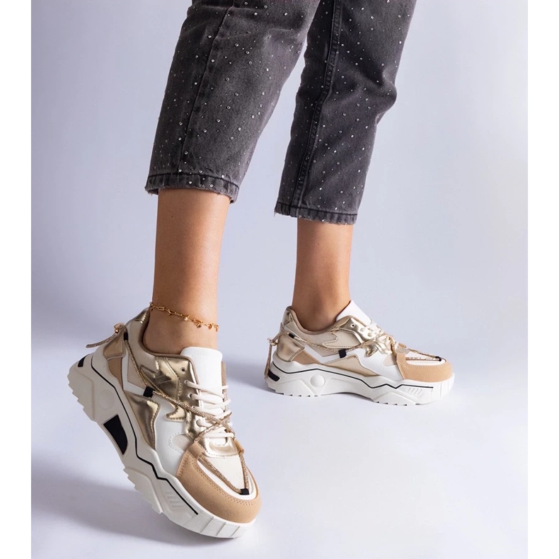 D/CEO Beige sneakers decorated with a zircon Valdez string 2