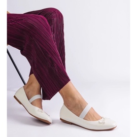 D/CEO White ballerinas with an elastic band and a decorative Newton bow 2