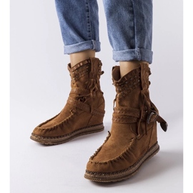 D/CEO Brown wedge boots from Beausoleil 1