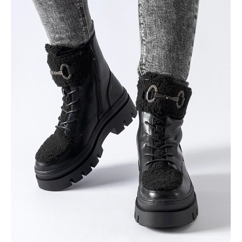 D/CEO Black insulated workers' boots with a Highland buckle 2