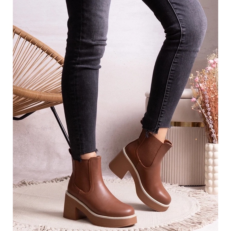 D/CEO Brown ankle boots with a heel Lidea 1