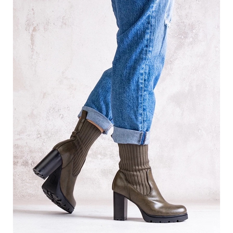 D/CEO Green ankle boots with a block heel made of eco-leather Asera 1