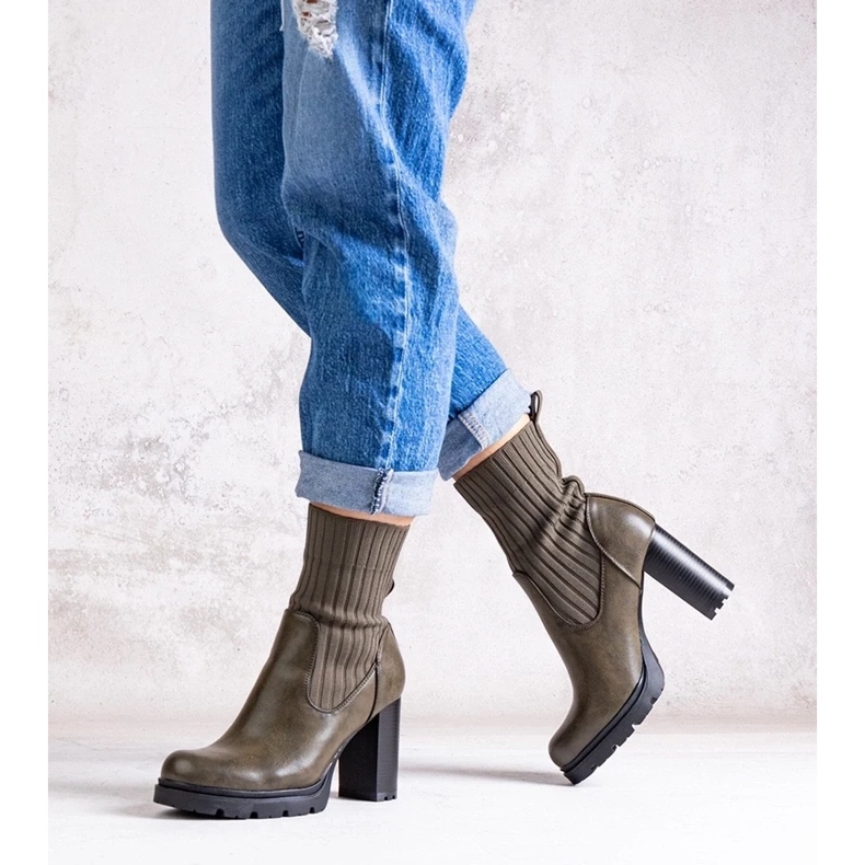 D/CEO Green ankle boots with a block heel made of eco-leather Asera 2