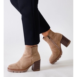 D/CEO Beige ankle boots with a wood motif, eco-suede Hamida 2