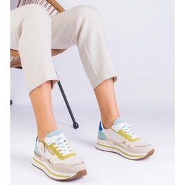 D/CEO Green sports sneakers on the platform with the golden insert of Isolde 1