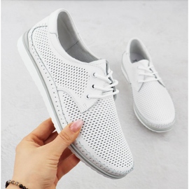 COMFORTED WHODEMENT WOMEN LEAVES COMFORTED White T.Sokolski W25-01 1