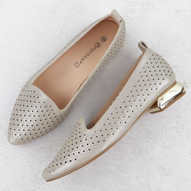 Women's shoes on a decorative heel openwork beige Potocki Sz12574 2