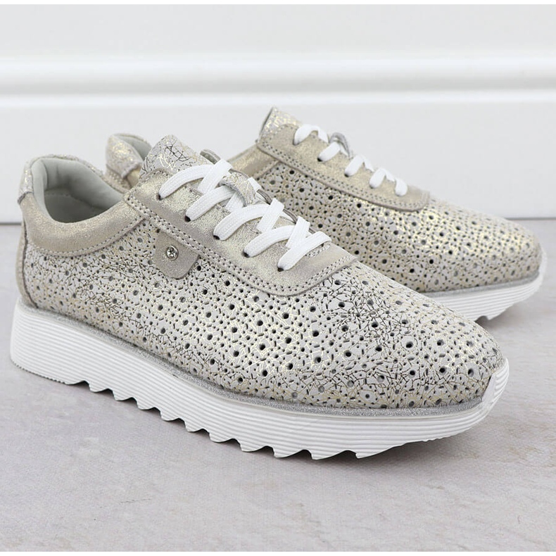 S.Barski Women's leather shoes on the Openwork Platform Złote S. Barski LR51-927 golden 2