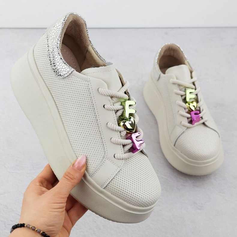 Sports shoes on the Filippo Paw588a platform beige 1