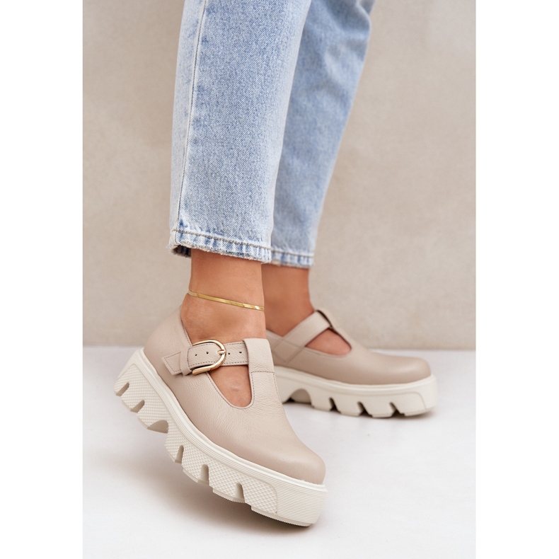 Leather shoes with a Zazoo buckle 20183 beige 2 Leather shoes with a Zazoo buckle 20183 beige 2