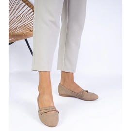Beige women's ballerinas with a matte eco -leather 1