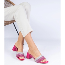 Pink elegant flip flops on the pillar with zircons 1