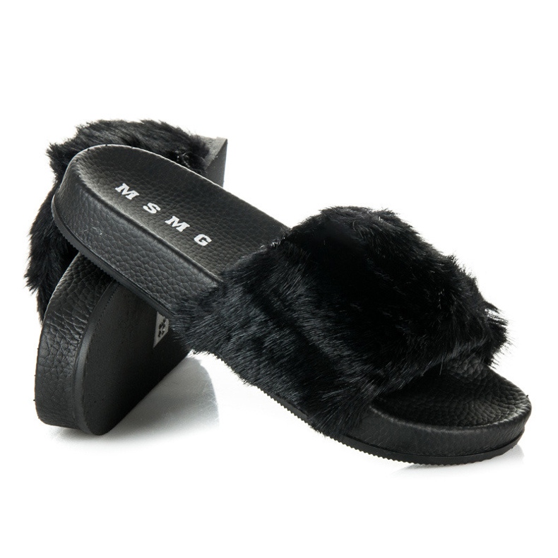 Fashionable women's slippers black 2 Fashionable women's slippers black 2