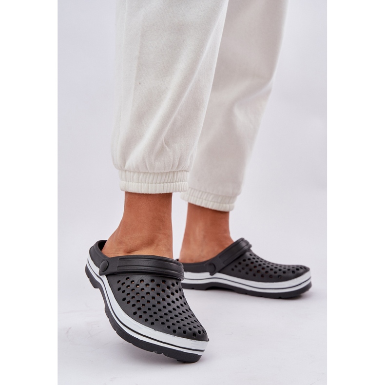 Light foam women's black flip flops 2