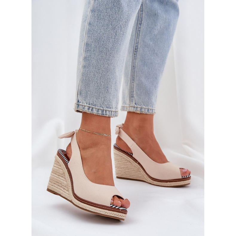Beige Wedge Sandals With Braids 2