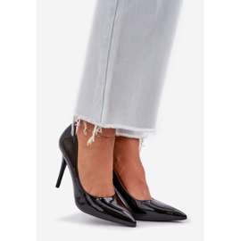 Painted high heels with pointed toes black 1