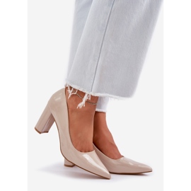 Seastar Painted pumps on the bar heels beige 1