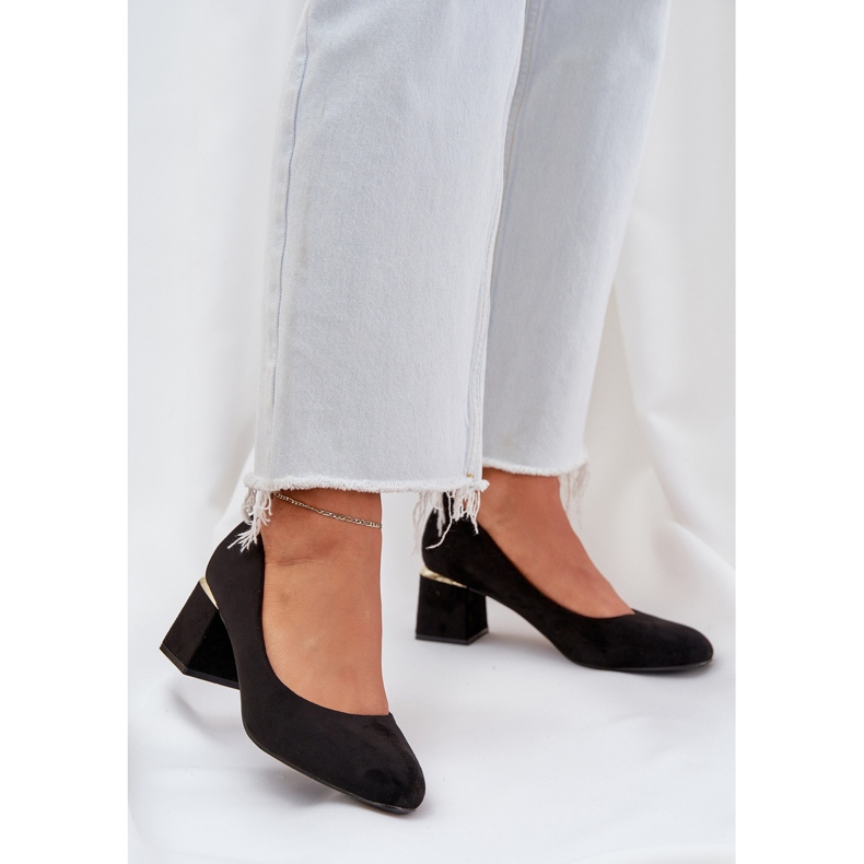 Eco suede pumps on the pillar black 2