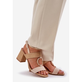Sandals on the bar heel beige 1
