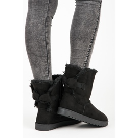 Suede mukluki with a bow black 1