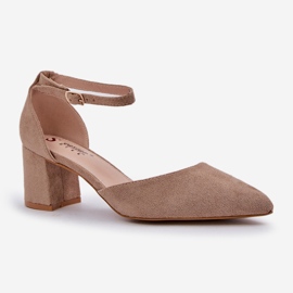 Suede pumps on the dark -sized post beige 2