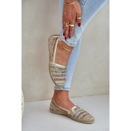 Elegant leather espadrilles with a Zazoo 10178 Multikolor braid golden 1